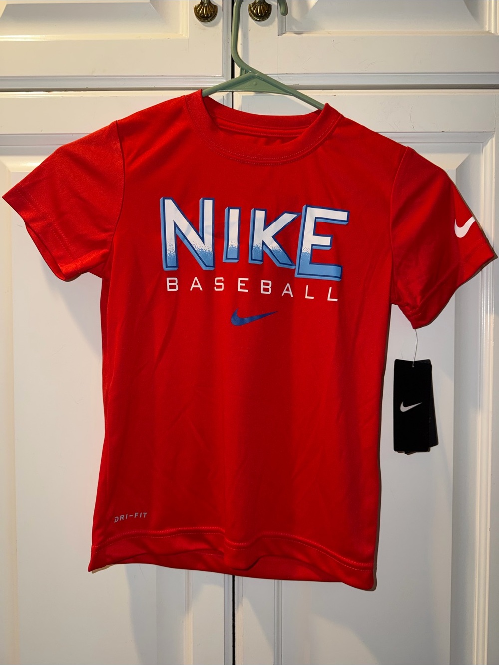NWT Nike Red Baseball Graphic Dri-FIT Tee Size 6